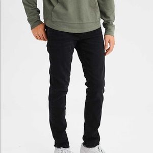NWOT American Eagle Slim Straight Jeans